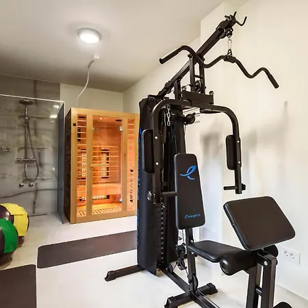 Luxurious In With Sauna