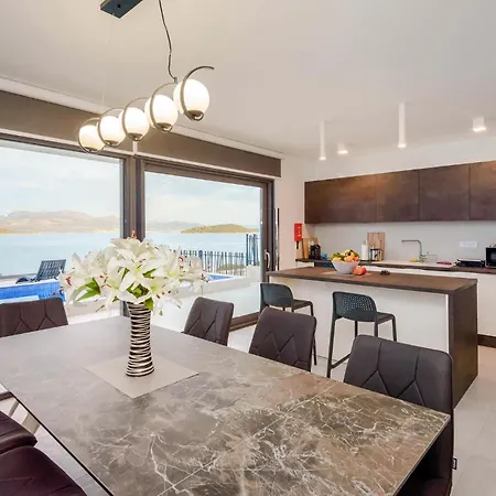 Luxurious In With Sauna Holiday home Drace